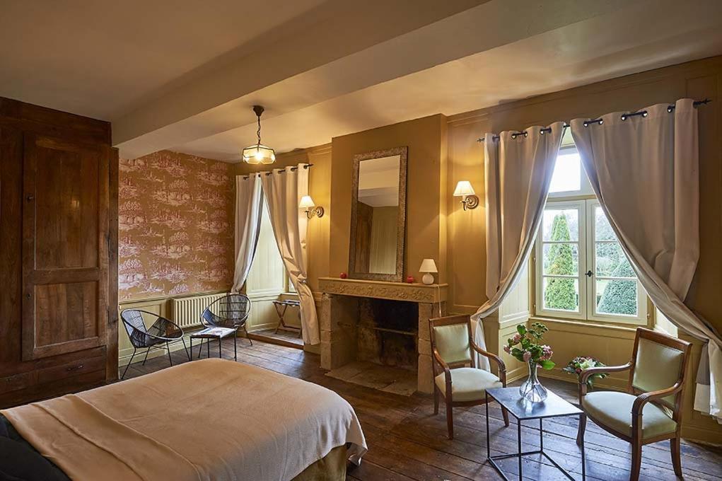 B&B Le Plessix - Manoir Le Plessix Madeuc Corseul Екстер'єр фото
